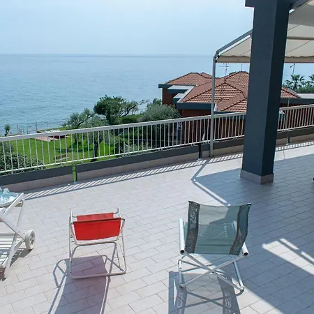 Attico View Letojanni